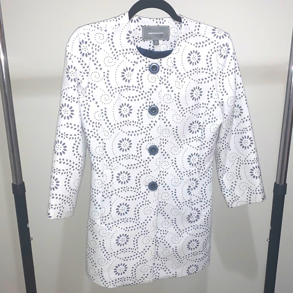 Stunning White Johnson & Murphy Jacket